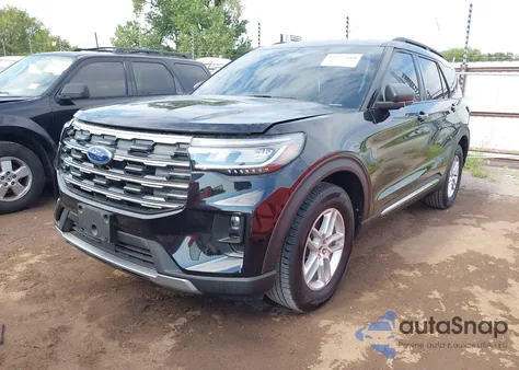 2025 Ford Explorer Active z USA, uszkodzony, nr VIN 1FMUK7DH9SGA68162